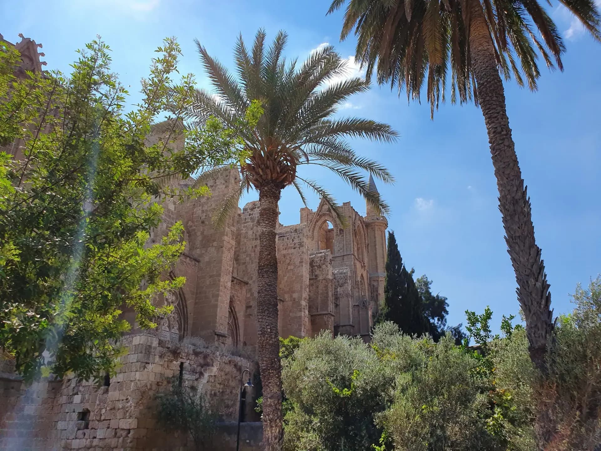 Famagusta, 12