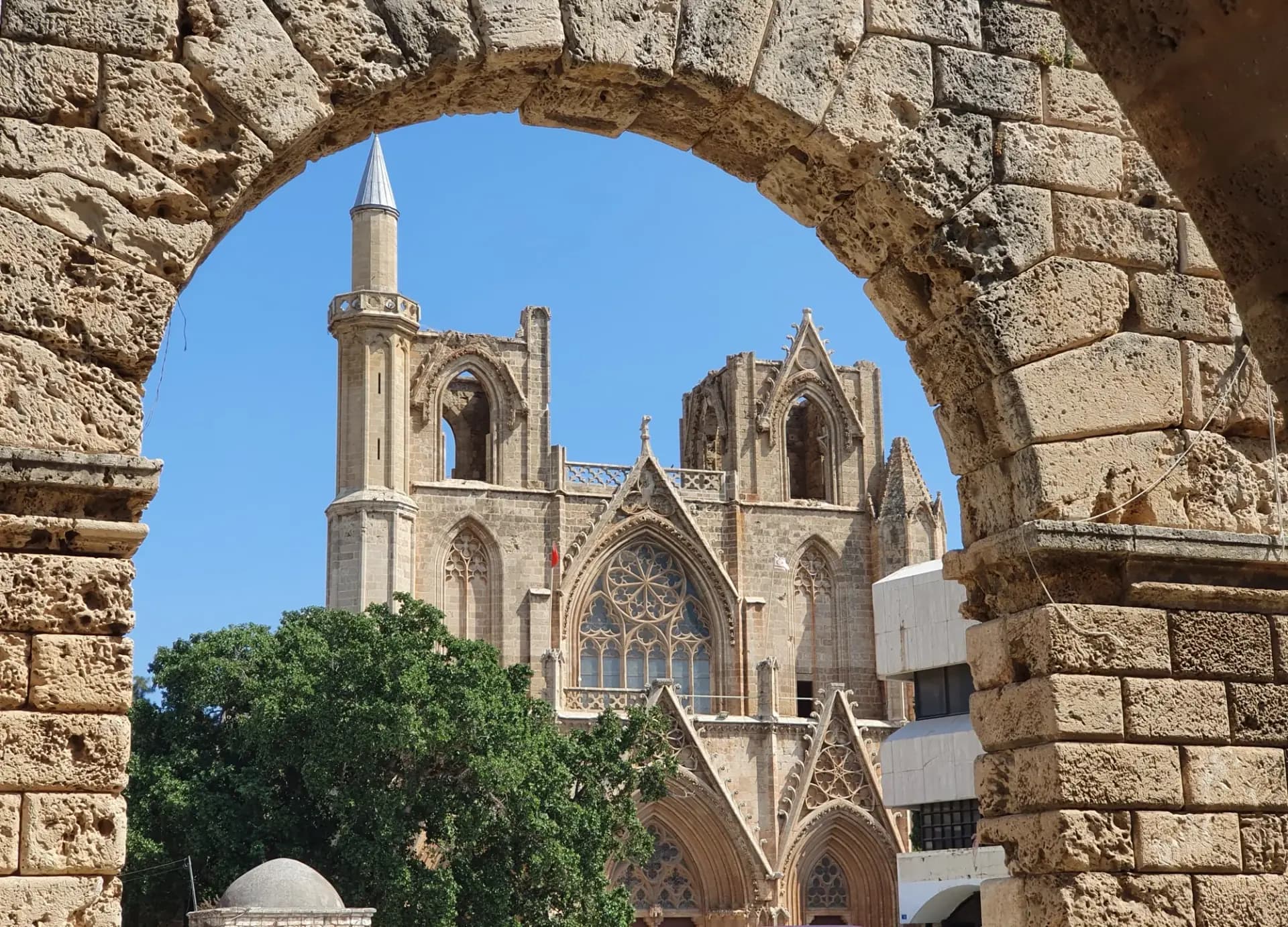 Famagusta, 8