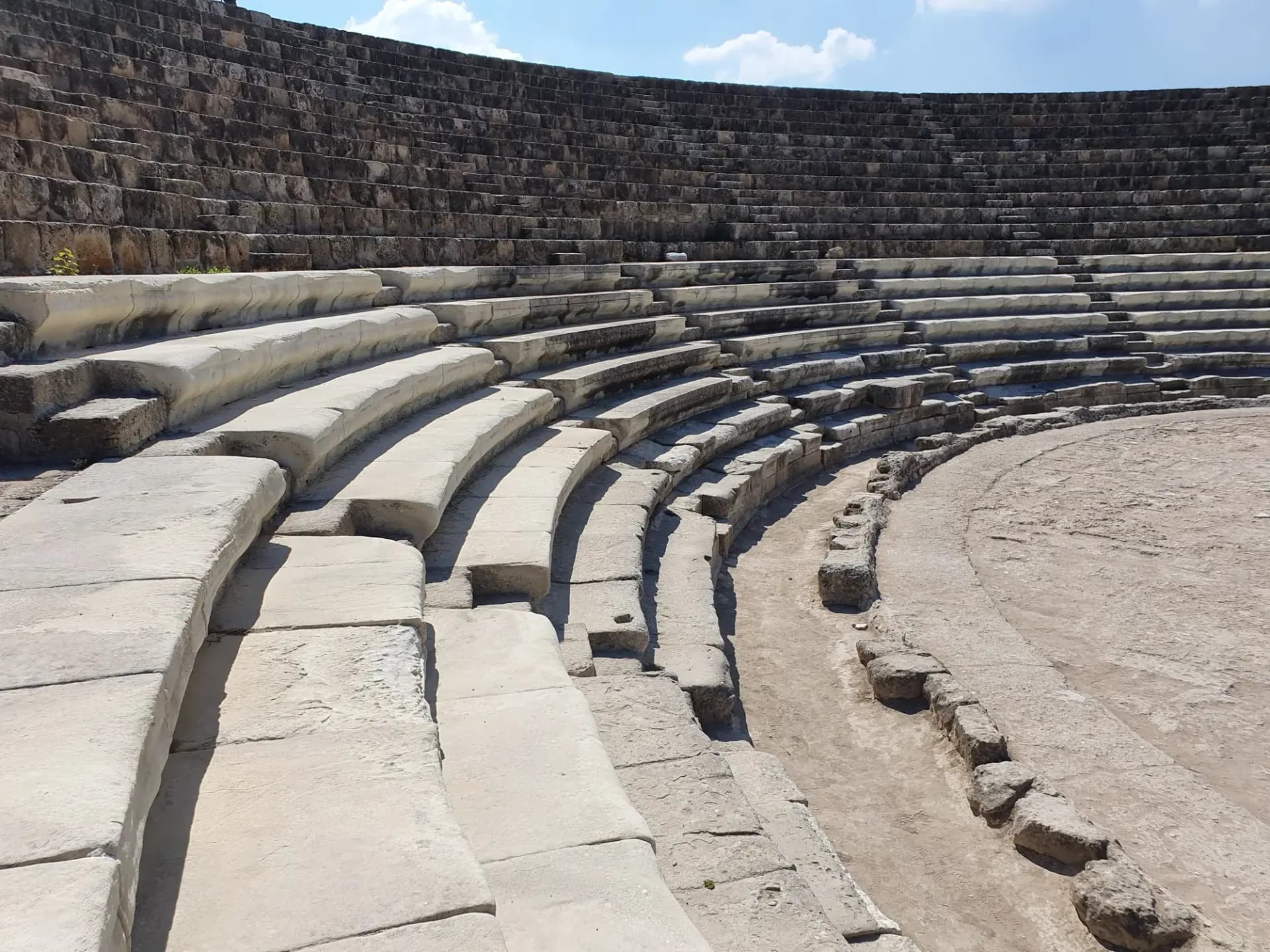 Salamis ruins, 17