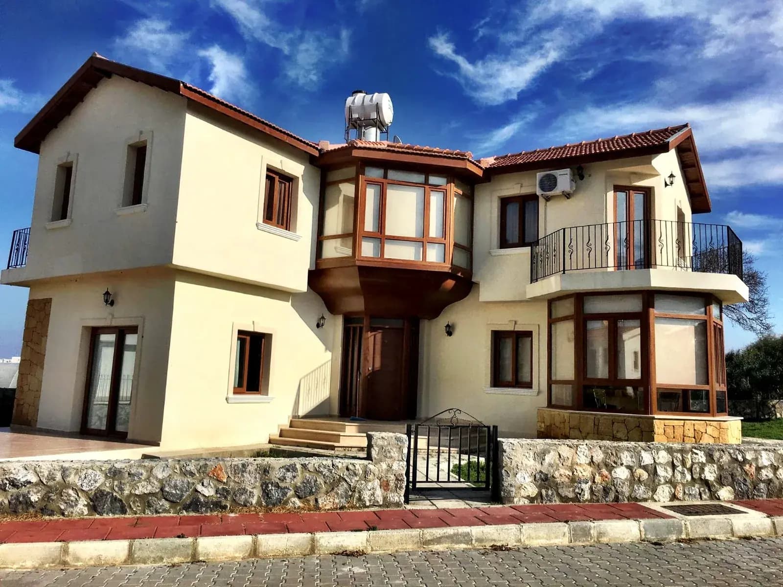 Villa in Alsancak