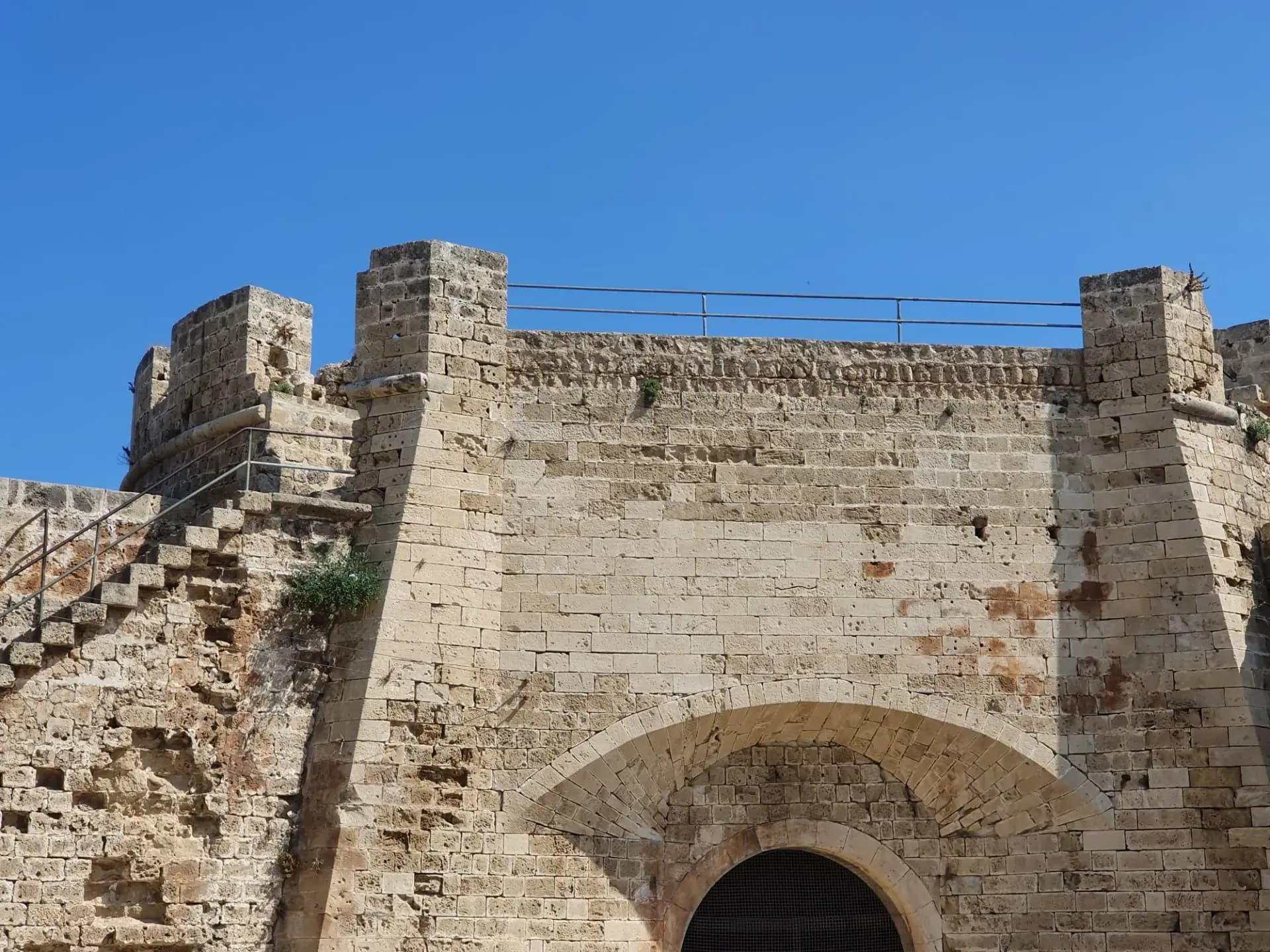 Famagusta, 3